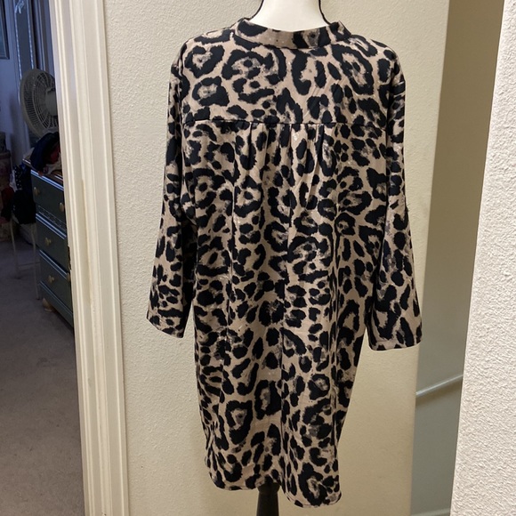 SHEIN CURVE Plus Size Women’s Tunic - Picture 3 of 10